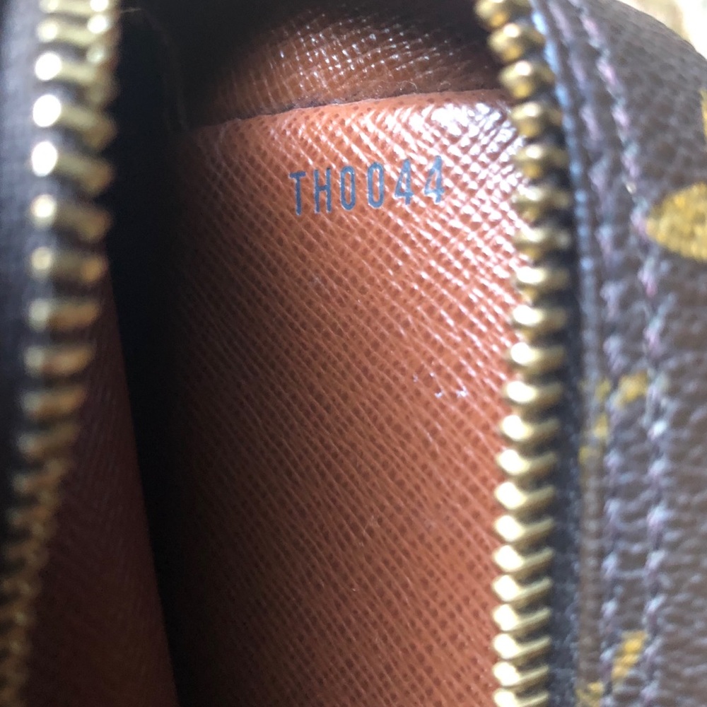 *️⃣SOLD*️⃣ Louis Vuitton Crossbody Amazon Bag - Picture 7 of 8
